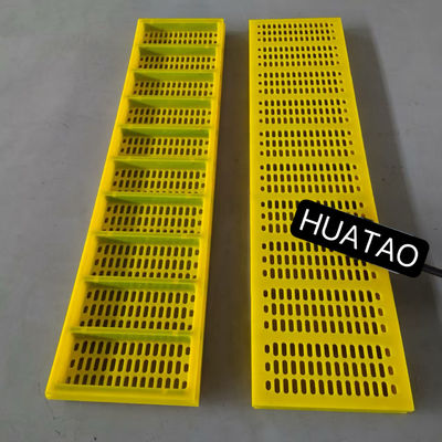 Kích thước mắt lưới trong khe 0.3x12 Lưới polyurethane sàng đá vôi khai thác